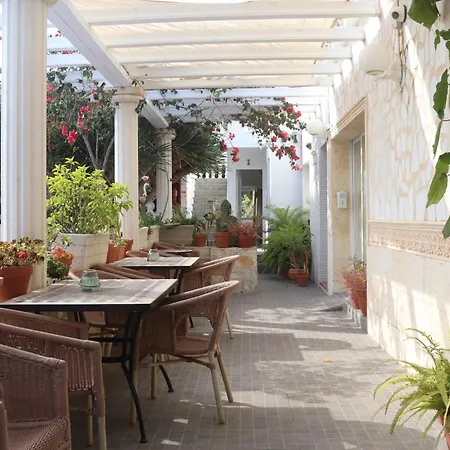 Guest house La Paloma I 3*