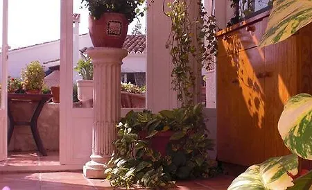 La Paloma I Guest house 3*