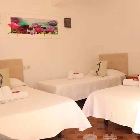 Pensión Residencial La Paloma 3*