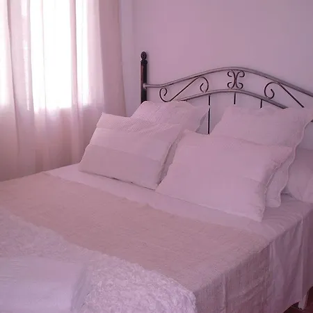 Residencial La Paloma 3*